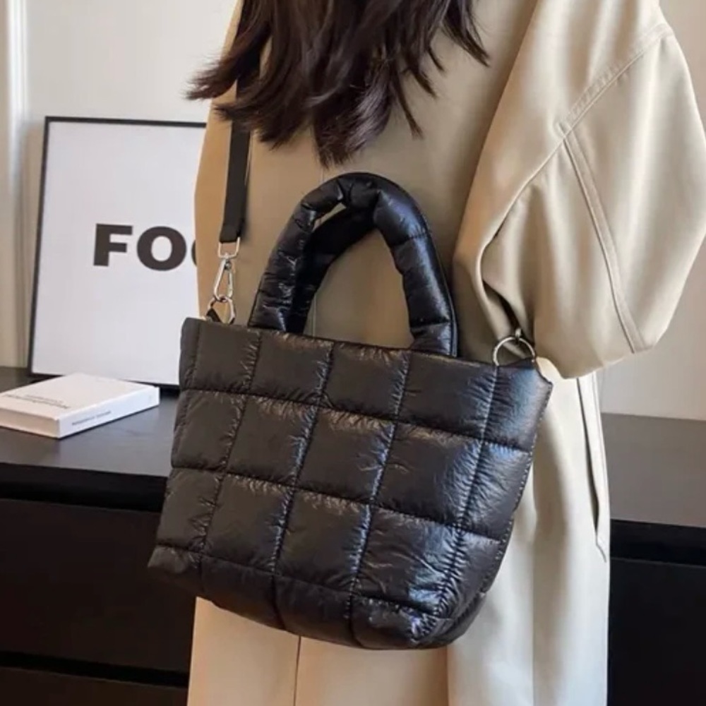 🐡 Mini Puffer Tote - Picture 2 of 11